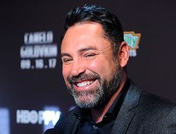 фото - Оскар Де Ла Хойя анонсировал камбэк — выступит на стриминге Triller