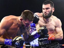 фото - Лучшие нокауты июня в боксе: Бетербиев, Рамирес, Риакпоре — видео Sky Sports