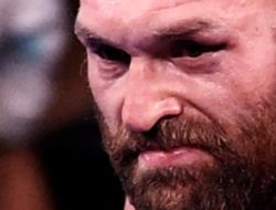 фото - Торги за бой Фьюри–Уайт отложены. Да, снова