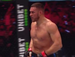 фото - Немков задушил Феррейру, а Сайборг — Коллинз: видео