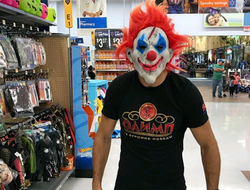 фото - Ковалёв облачился в клоуна, Цзю вернулся в зал где стал чемпионом, Малиньяджи предупреждает Лобова — соцсети 