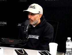 фото - Комментатор UFC против боя Макгрегора и Чендлера: «Не заводит»