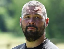 фото - Беллью объяснил на пальцах всё о переговорах между Фьюри и Джошуа