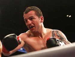 фото - Уныние Дибеллы: Деян Златичанин сенсационно разгромлен за два раунда