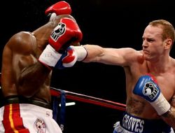 фото - Джордж Гроувз не блеснул, но всё же забил Дениса Даглина