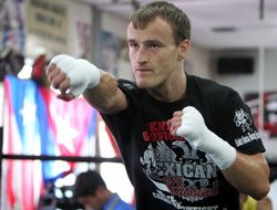 фото - Евгений Градович – боксёр года по версии IBF 