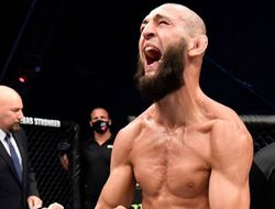фото - Хамзат Чимаев уничтожил Цзинляна Ли на UFC 267