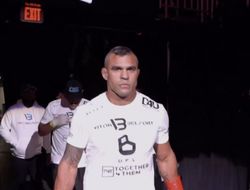 фото - Белфорт ронял, побил Соузу, Алдо удовлетворился ничьей 