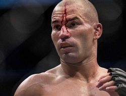 фото - Артём Лобов объяснил непрезентабельность своего рекорда