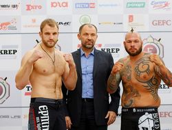 фото - Tech-KREP FC в Краснодаре: Хоук перевесил Гольцова