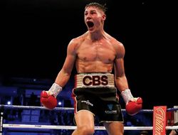 фото - Есть претендент на нокаут года: Биллэм-Смит вырубил Ходжая — видео