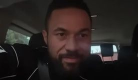 «Мне не всё равно». Паркер о футболе и танцах травмированного Усика