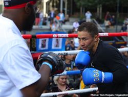 фото - Геннадий Головкин угрожает Сергею Деревянченко ранним нокаутом