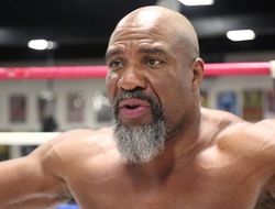 фото - Бриггс переживает из-за молчания Хэя