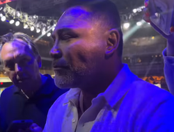 фото - «У Рейносо 6 бойцов с позитивными тестами!» Де Ла Хойя о проваленном тесте Мунгии