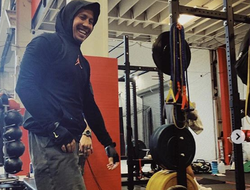 фото - Тяжёлое начало Головкина, Чисора рвётся в Bellator, великолепная форма Кличко — соцсети 