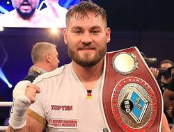 фото - Том Шварц претендовал на бой с Энтони Джошуа? Отвечает промоутер британца