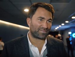 фото - Эдди Херн оценил шансы Сергея Деревянченко и Дэнни Джейкобса