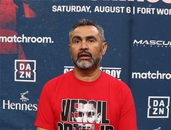 фото - «Я снова выберу Джошуа». Мэнни Роблес не верит в победу Усика