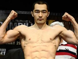 фото - Бейбут Шуменов вернулся с победой, забив Тамаша Ковача