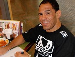 фото - (ММА + Видео) UFC 156: Антонио Рожерио Ногейра выиграл у Рашада Эванса