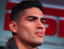 фото - Рамирес нацелился на победителя боя Канело – Бивол