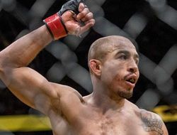 фото - Жозе Алдо вновь побеждает: на UFC в Калгари сражён Джереми Стивенс