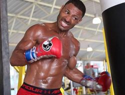 фото - «Грядёт реальный бой»: Брук рассказал, почему выбрал Рабченко