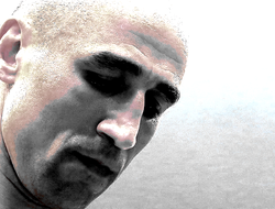 фото - Абрахам: Лучше умереть на ногах, чем жить на коленях