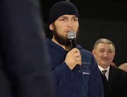 фото - Как Нурмагомедова с поясом UFC в Дагестане встречали: видео 