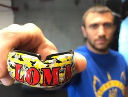 фото - Шоу циркачей: Ломаченко и Беспутин дурачатся в боксёрском зале — видео