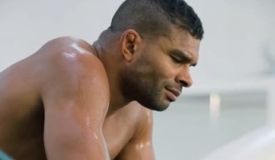 Шансы Усика и Верхувена на победу: цифры от легендарного Оверима