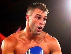 фото - Уорд остался без соперника: чиновники забраковали Мёрдока