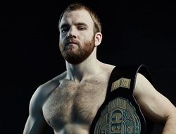 фото - Дениса Гольцова ждёт бой против Ли Санг Су