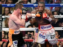 фото - Эрисланди Лара: Сперва Альварес, затем реванш