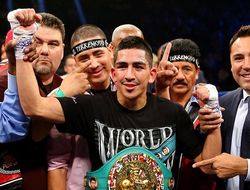фото - Лео Санта Крус отказался от титула WBC в 55,3 кг
