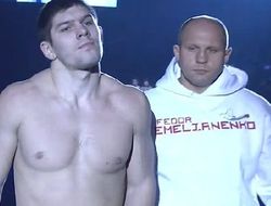 фото - Молдавский победил Сюманутафа и другие результаты Bellator 181