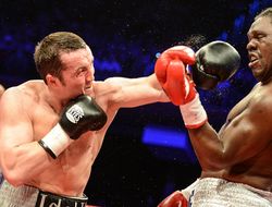 фото - Контракты на реванш Лебедев-Джонс должны быть подписаны до 31 октября