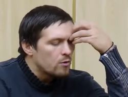 фото - Усик ответил на вопросы киевских студентов — 43 минуты видео