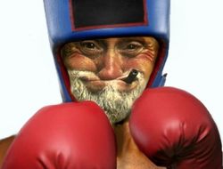 фото - Канело не выйдет в ринг к Головкину, пока тому 60 не стукнет — тренер