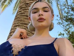 фото - Таблоид о причинах расставания Мейвезера и его невесты-стриптизёрши: фото