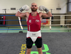 фото - Чухаджян после Энниса проведёт ещё один бой в шоу от Matchroom — Михайлёв