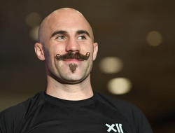 фото - Ирландский усач Салливан назвал своё «тайное оружие» перед боем с Ларой