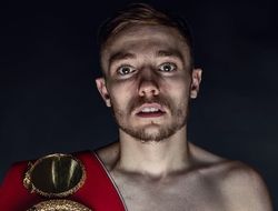фото - По мастерству он в топ-5 паунда — топ-промоутер нахваливает Эдвардса