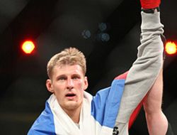 фото - Bellator 120: Александр Волков «задушил» Благоя Иванова