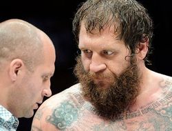 фото - Александр Емельяненко высказался об отношениях с братом Фёдором