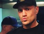 «Надел вот клёвое бельишко»: разгорячённый Тайсон Фьюри показал модные трусы