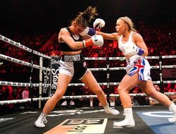 фото - Порнозвезда станет чемпионкой мира. В это верит Эбани Бриджес