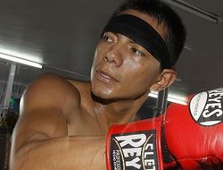 фото - Не получив бой с Берчельтом, Михарес может встретиться с экс-чемпионом Васкесом