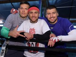 фото - Открытая тренировка Ломаченко, Усика и Гвоздика: что сказали Василий и Александры